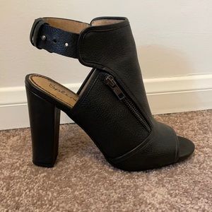 Splendid leather peep toe bootie